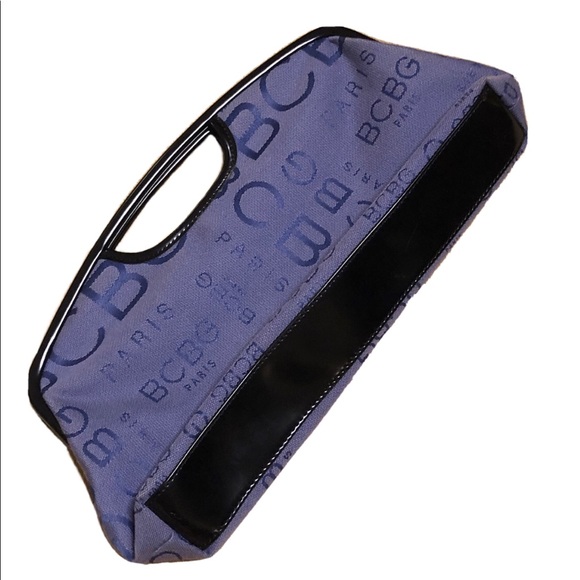VINTAGE BCBG PARIS BLUE FABRIC CLUTCH - Picture 2 of 3